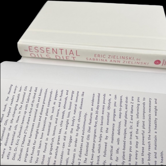 The Essential Oils Diet Book Lose Weight & Transform Your Health Essential Oils - Picture 12 of 12
